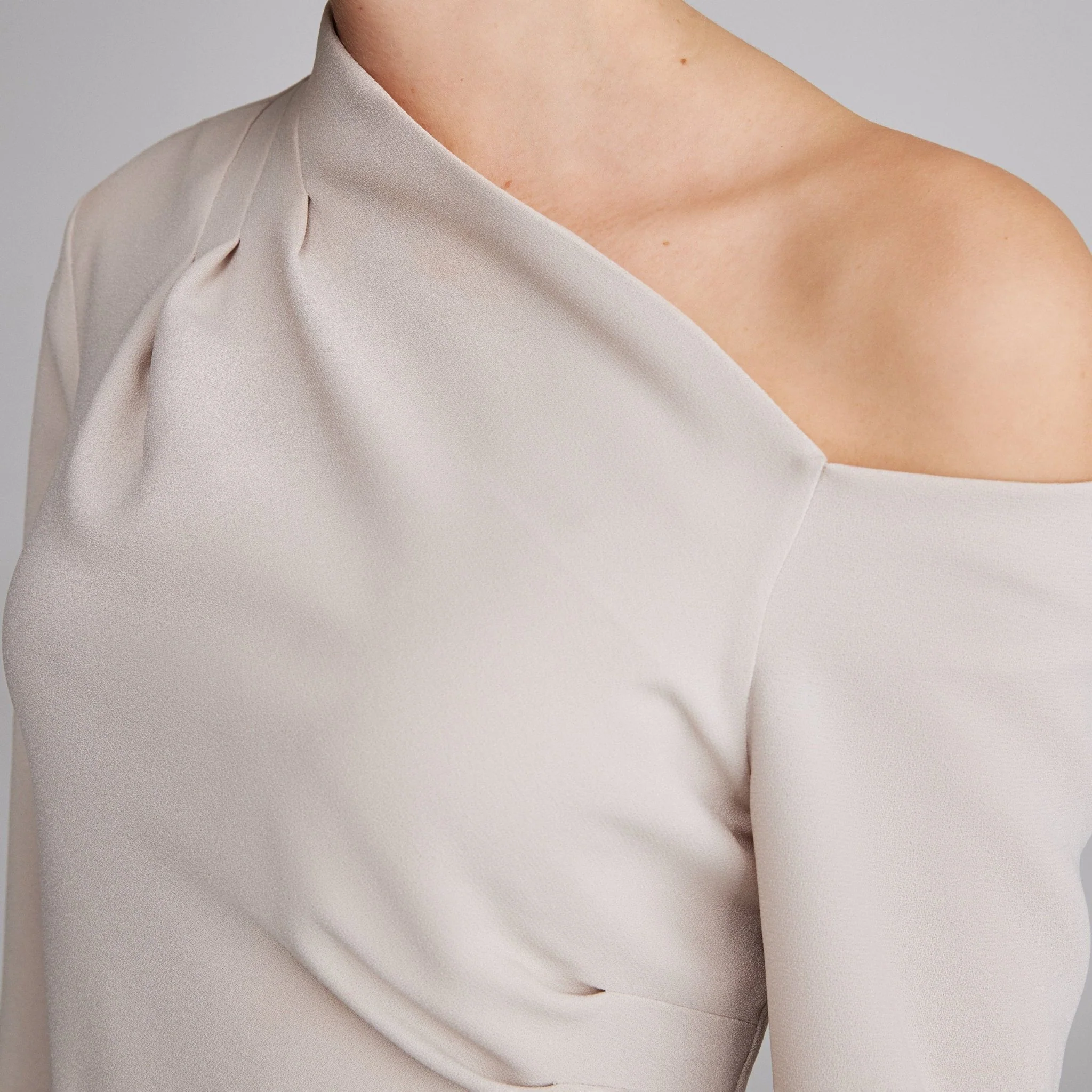 Beige Bare shoulder Crepe Blouse - Image 4