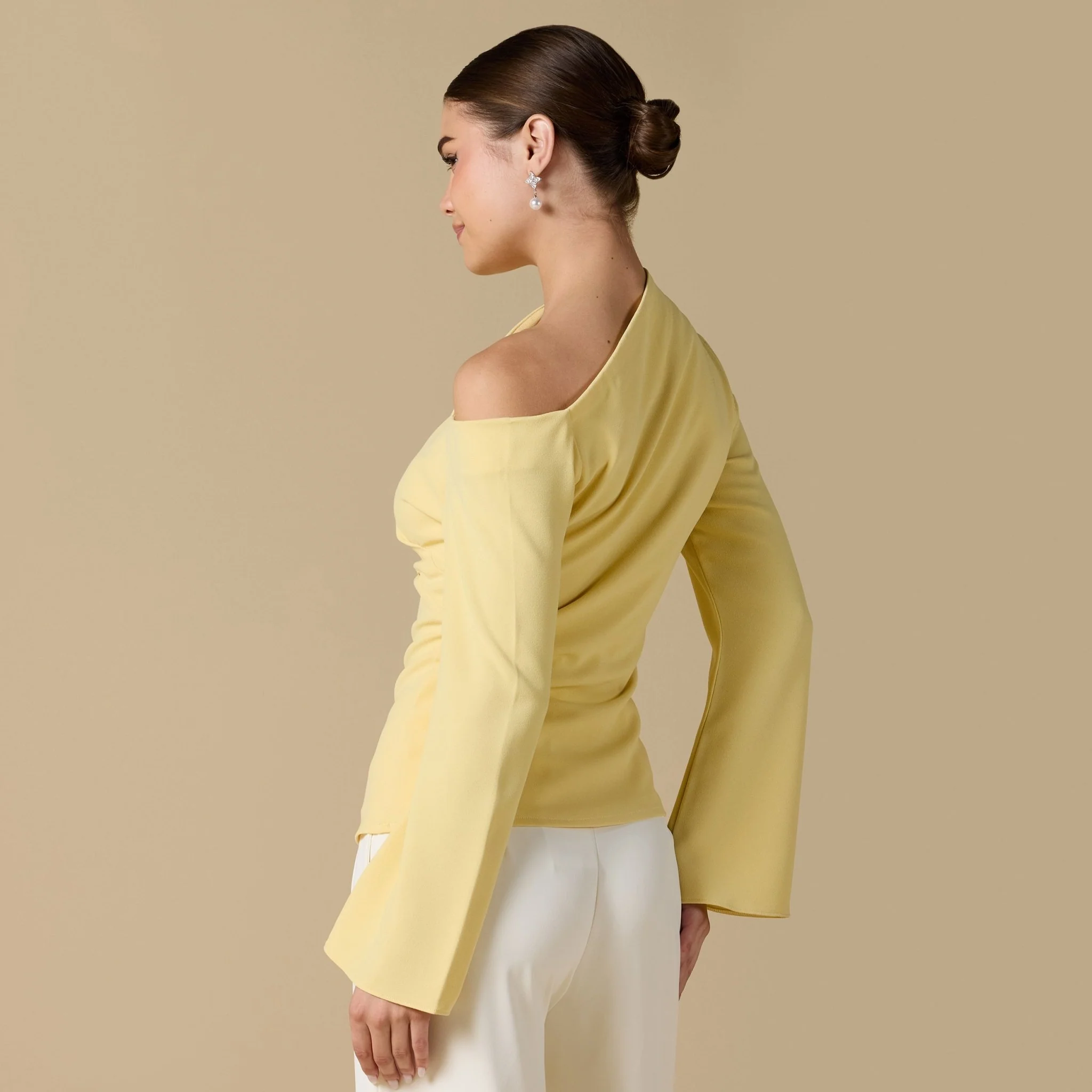 Bare shoulder Crepe Blouse - Image 5
