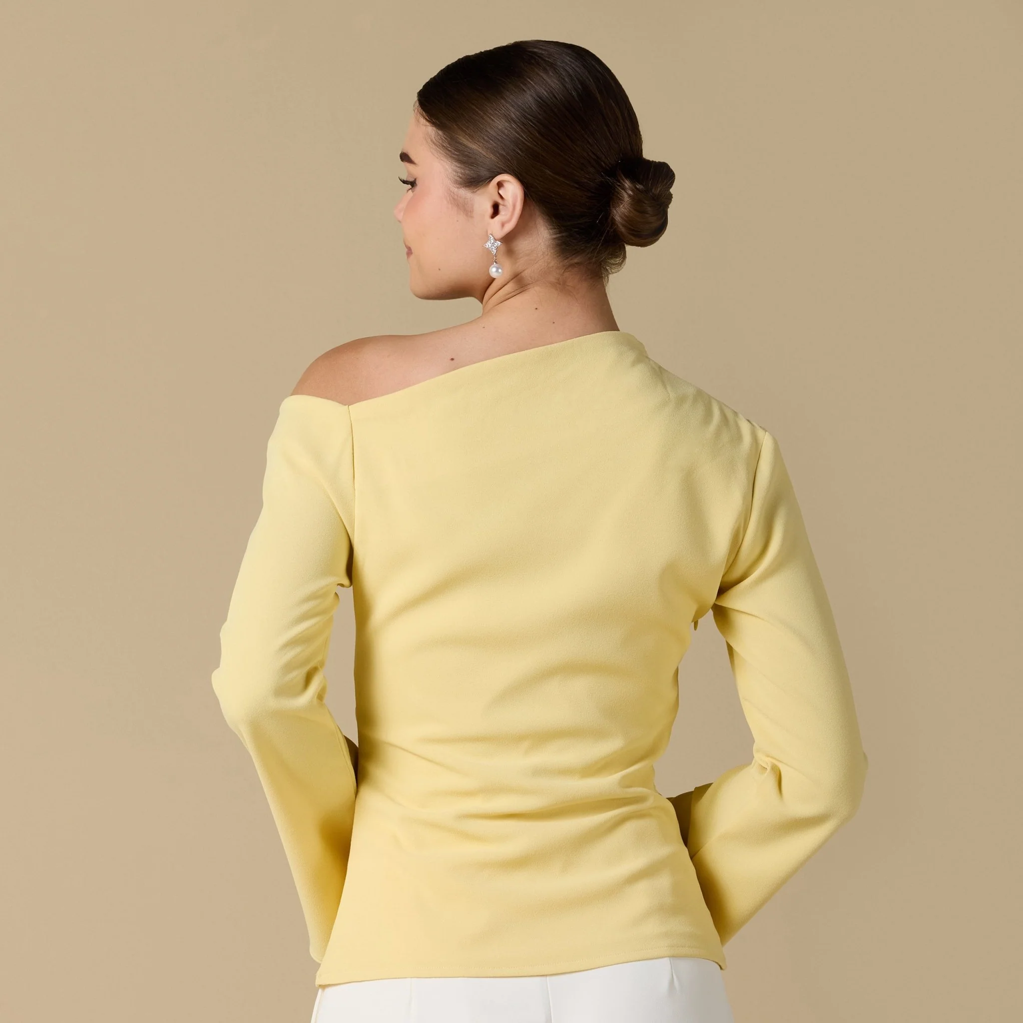 Bare shoulder Crepe Blouse - Image 6