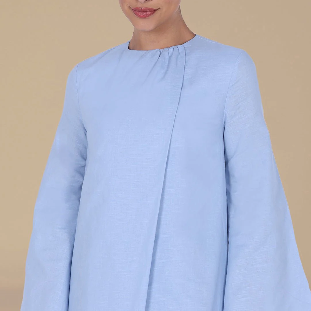 Linen-Blend Set with Gathered Details and Wide Leg Pants - Image 5