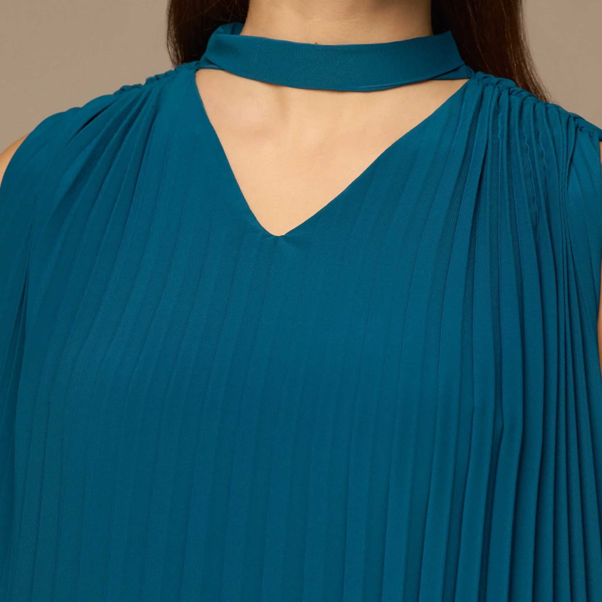 Blue V-Neck All Over Pleated Chiffon Maxi Dress - Image 4