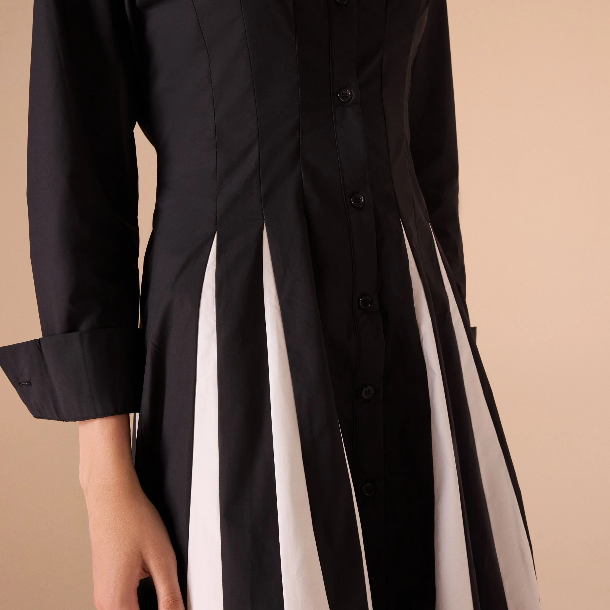 Black & White Long Sleeve A-line Maxi Dress - Image 4