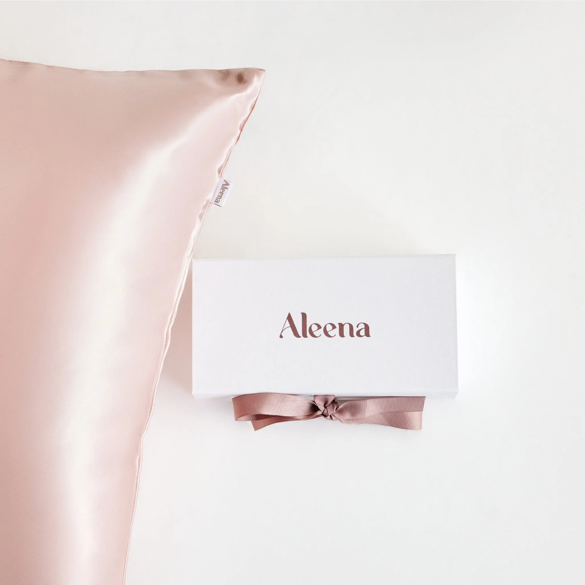 Aleena™ Silk Pillowcase (2 Pillowcases) - Image 9