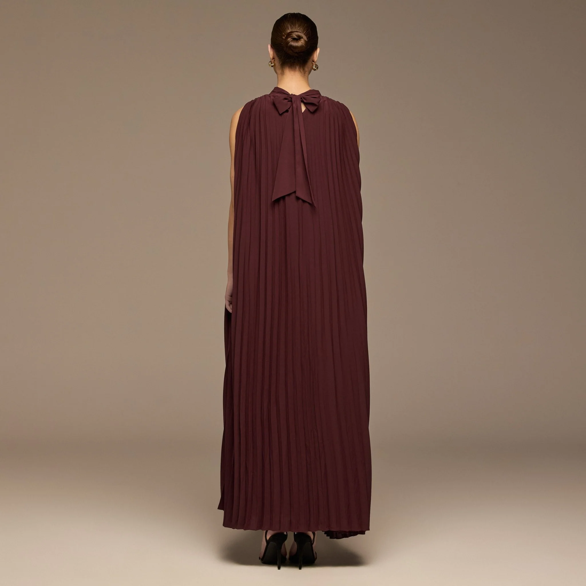 Plum V-Neck All Over Pleated Chiffon Maxi Dress - Image 4