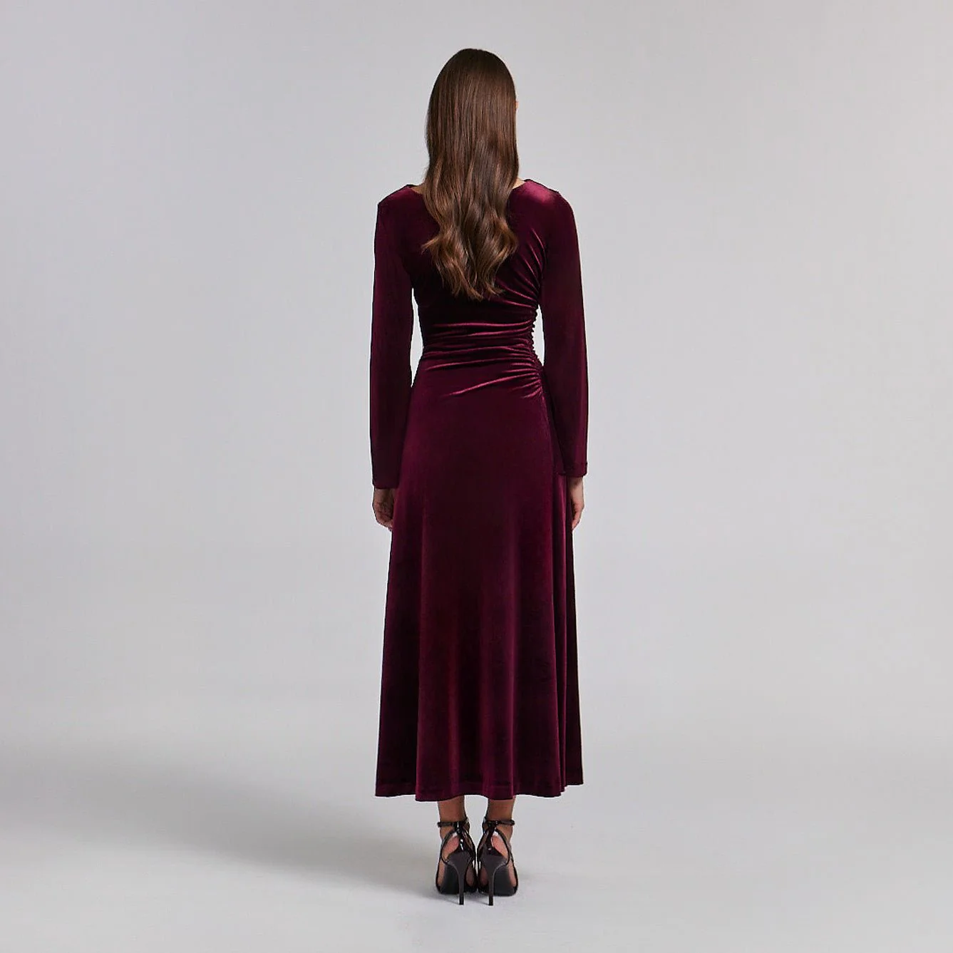 Ruched Velvet Long Sleeve Midi Dress - Image 4