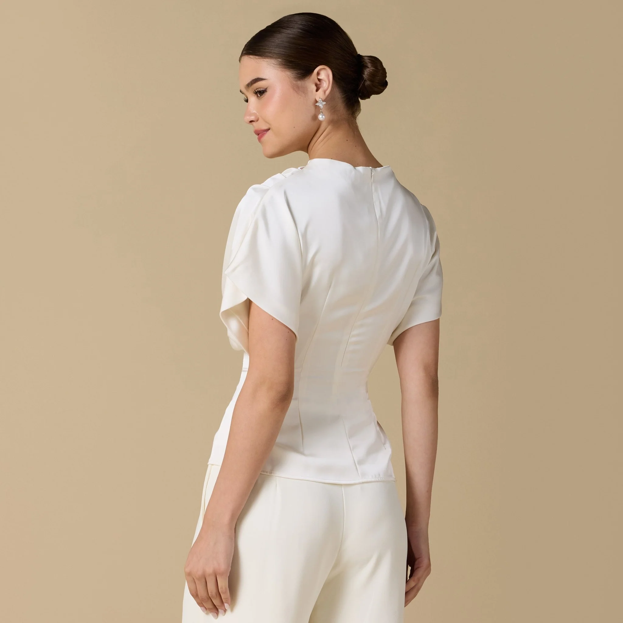 Short Sleeve Dropped Satin Top - Image 4