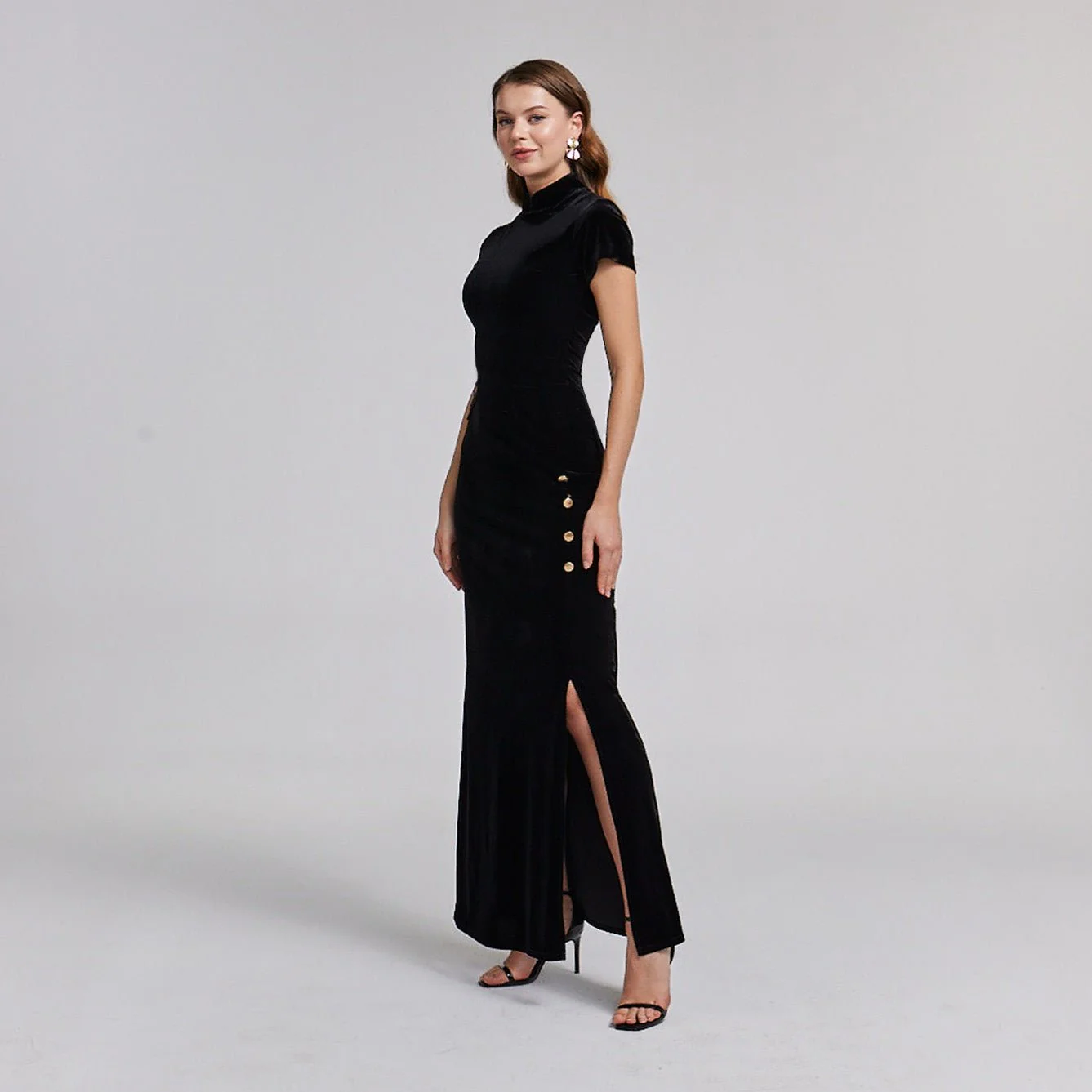 Black Short Sleeve Velvet Maxi Dress - Image 4