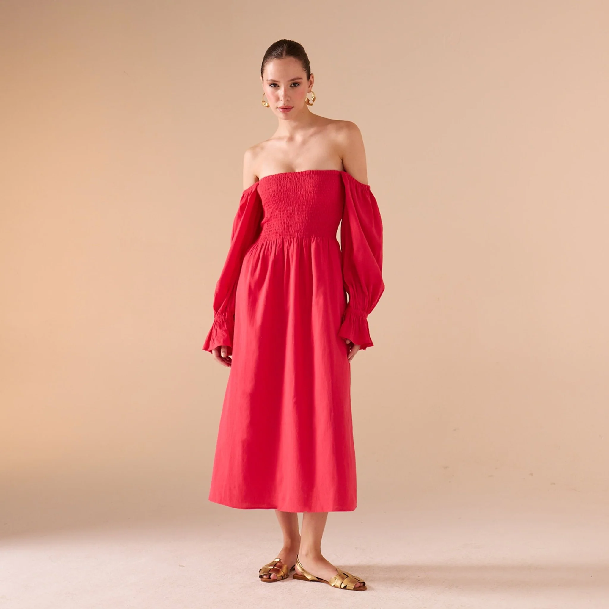 Smocked-Bodice Poet-Sleeve Midi Dress in Linen Cotton Blend - Image 4