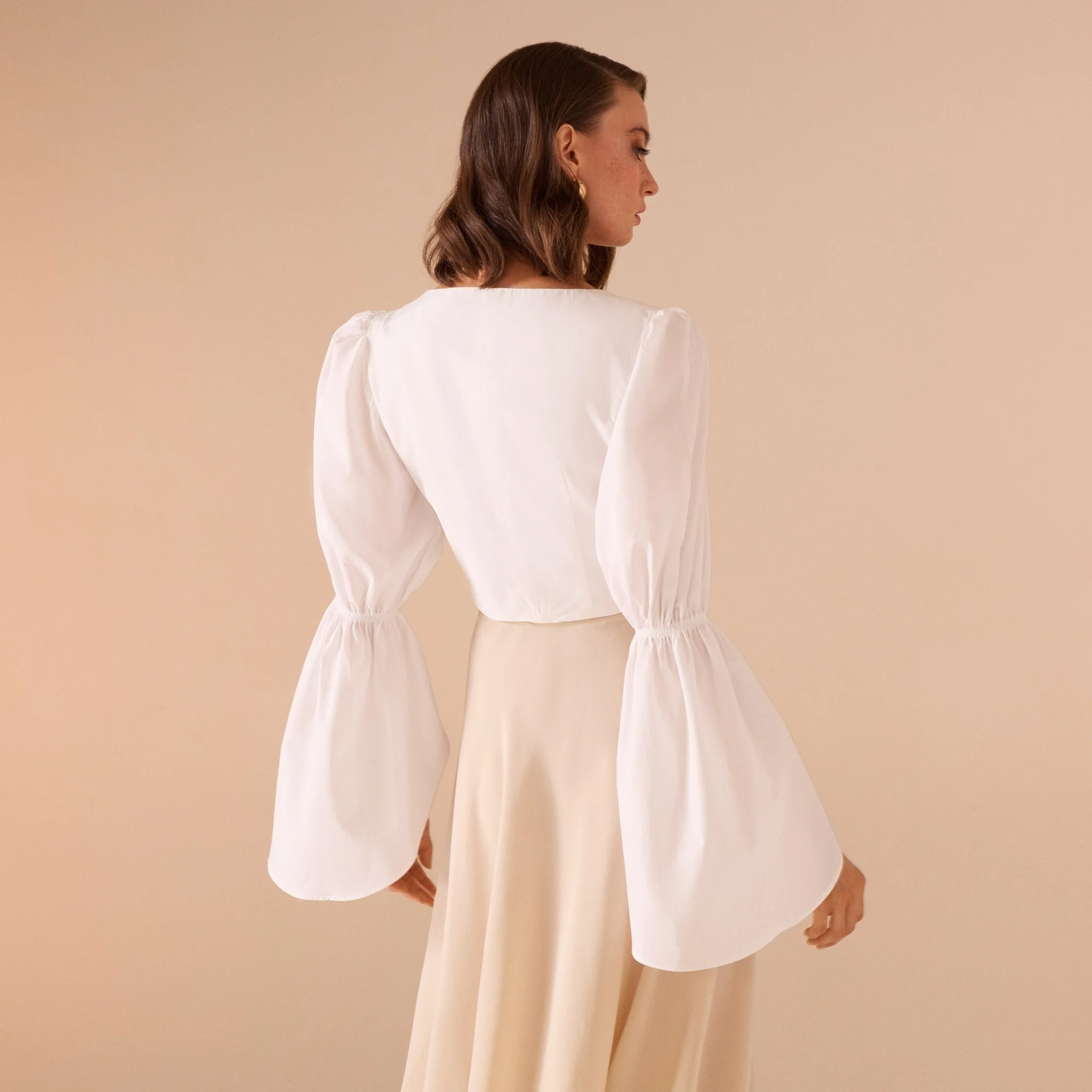 Square Neckline Gathered Ruffle Sleeve Top - Image 3