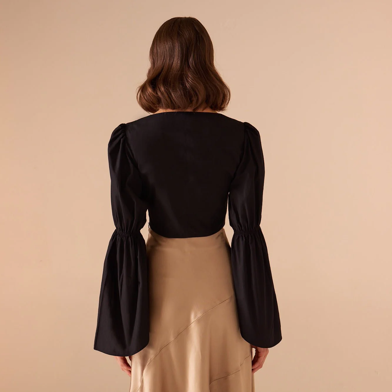 Square Neckline Gathered Ruffle Sleeve Top - Image 6