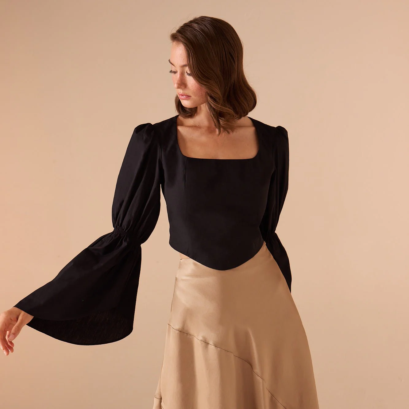 Square Neckline Gathered Ruffle Sleeve Top - Image 9