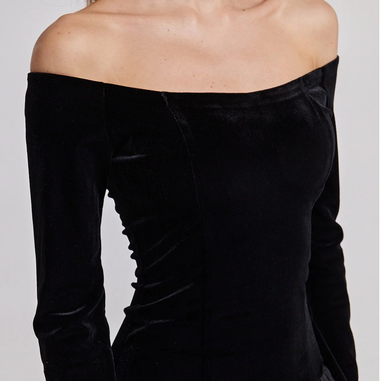 Black Velvet-Taffeta Off Shoulder A-line Dress - Image 3